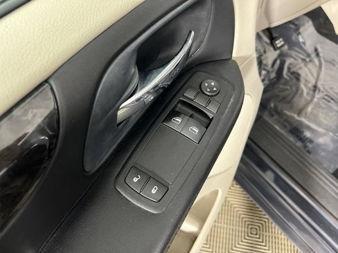 Used 2014 Dodge Grand Caravan SE w/ Quick Order Package 29E SE FWD image 18