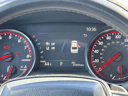 Used 2024 Toyota Camry XSE FWD image 18