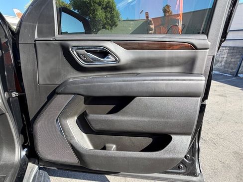 Used 2022 GMC Yukon SLE AWD/4WD image 24