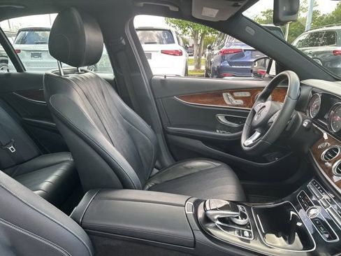 Certified 2017 Mercedes-Benz E 300 image 34