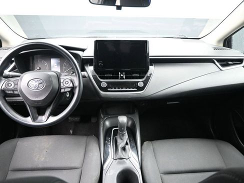 Used 2024 Toyota Corolla LE image 23