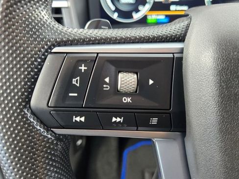 Used 2025 Mitsubishi Outlander ES image 25