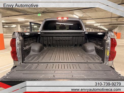 Used 2018 Toyota Tundra SR5 w/ TRD Off Road Package image 10