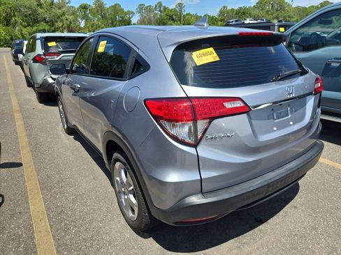 Used 2022 Honda HR-V LX image 6