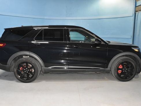 Used 2021 Ford Explorer ST w/ Equipment Group 401A AWD/4WD image 24