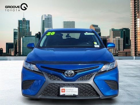 Used 2020 Toyota Camry SE FWD image 8