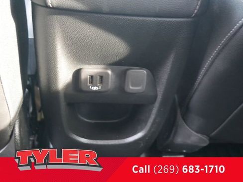 Used 2022 Chevrolet Colorado ZR2 image 43