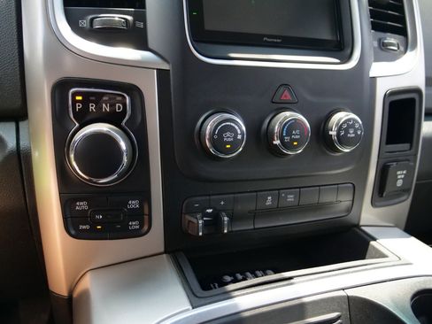 Used 2015 RAM 1500 Big Horn AWD/4WD image 16