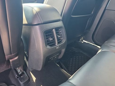 Used 2020 Jeep Cherokee Latitude Plus w/ Cold Weather Group FWD image 13