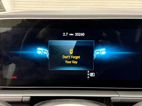 Used 2023 Mercedes-Benz GLE 350 4MATIC image 9