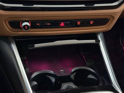 Certified 2023 BMW i4 eDrive35 w/ Premium Package RWD image 29