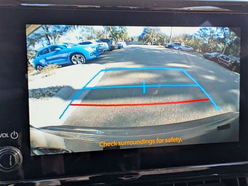 Used 2025 Toyota Corolla LE image 23