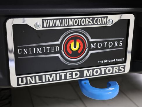 Used 2022 Jeep Wrangler Unlimited Sahara w/ Cold Weather Group image 20