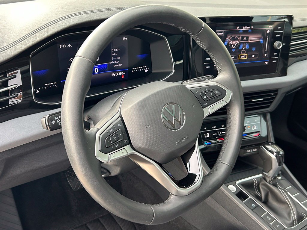 Certified 2026 Volkswagen Jetta SE FWD image 17