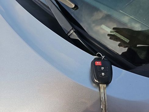 Used 2023 Toyota Tacoma SR image 17