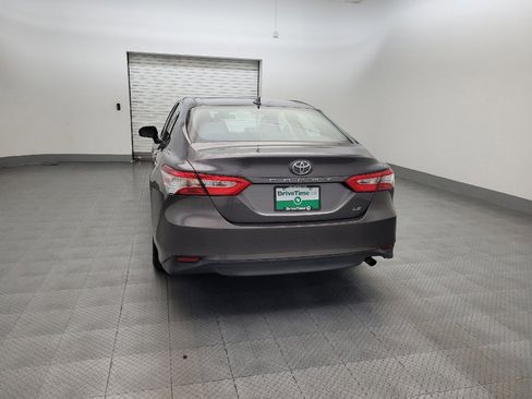 Used 2019 Toyota Camry LE FWD image 6