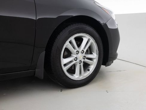 Used 2016 Chevrolet Cruze LT FWD image 18