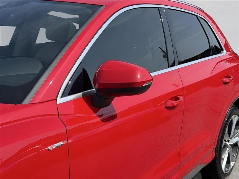Used 2020 Audi Q3 2.0T Premium Plus w/ Premium Plus Package AWD/4WD image 7