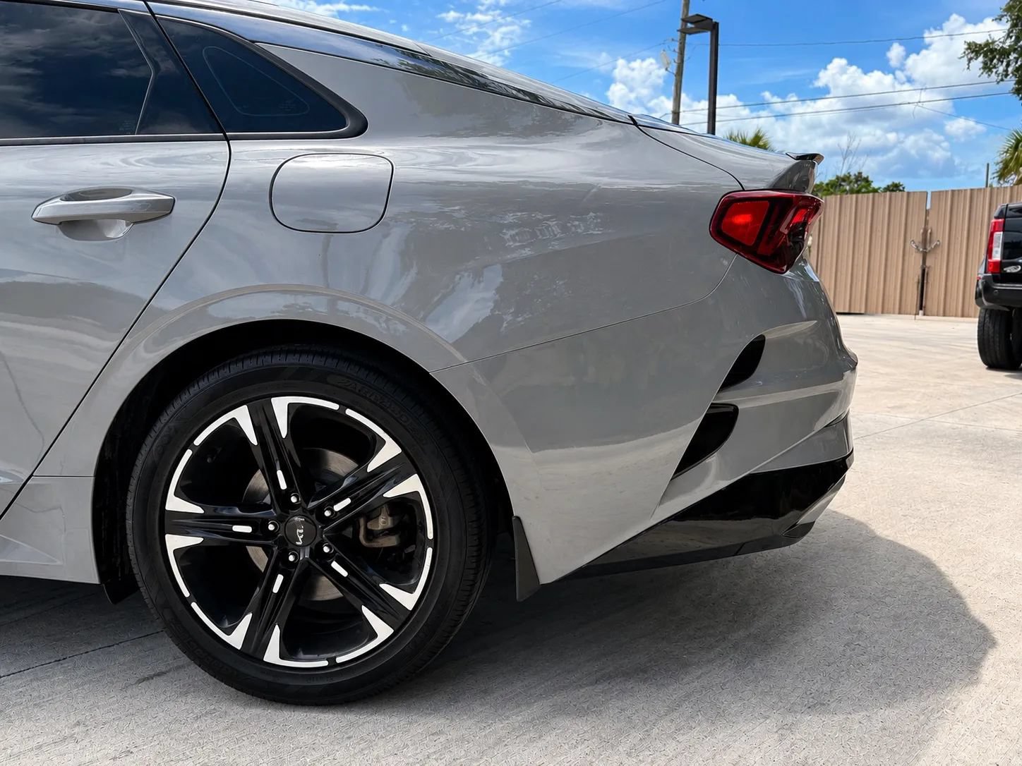 Used 2022 Kia K5 GT-Line w/ GT-Line FWD Premium Package image 7