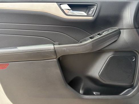 Used 2021 Ford Escape SEL FWD image 21