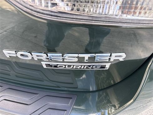 Used 2024 Subaru Forester Touring w/ Pop Package 2 image 25