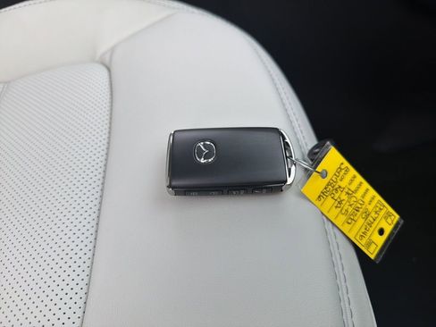 New 2025 MAZDA CX-5 AWD 2.5 S w/ Preferred Package image 28