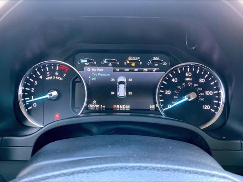 Used 2018 Ford Expedition Platinum image 25