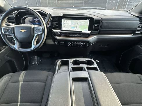 Used 2025 Chevrolet Silverado 2500 LT w/ Convenience Package AWD/4WD image 24