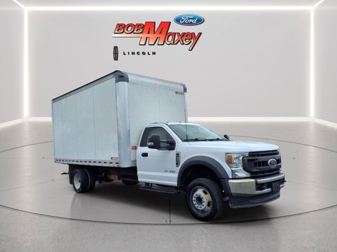 Used 2022 Ford F550 2WD Regular Cab Super Duty image 3