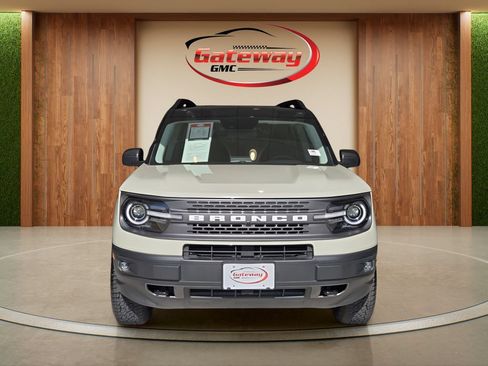 Used 2024 Ford Bronco Sport Badlands AWD/4WD image 2