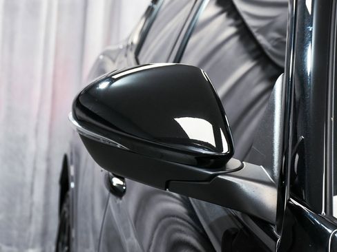 Used 2023 Alfa Romeo Stelvio Veloce image 70