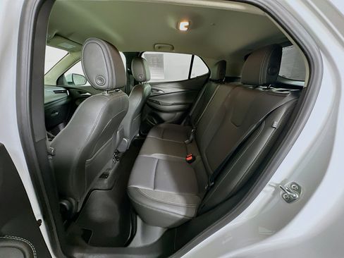 Used 2025 Buick Encore GX Preferred FWD image 26
