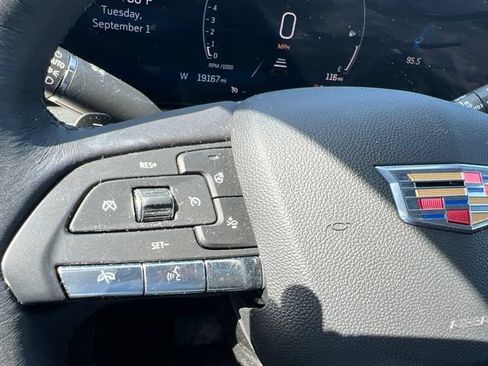 Used 2024 Cadillac XT4 Premium Luxury AWD/4WD image 34