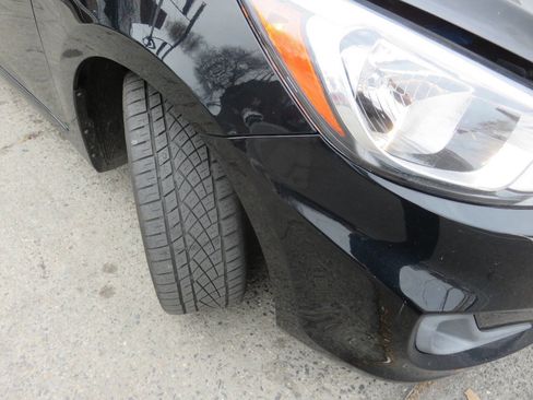 Used 2017 Hyundai Accent Value Edition image 27