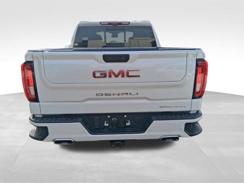 Used 2024 GMC Sierra 1500 Denali w/ Technology Package RWD image 5