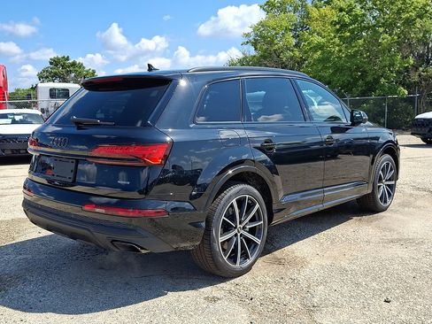 New 2026 Audi Q7 2.0T Premium Plus AWD/4WD image 4