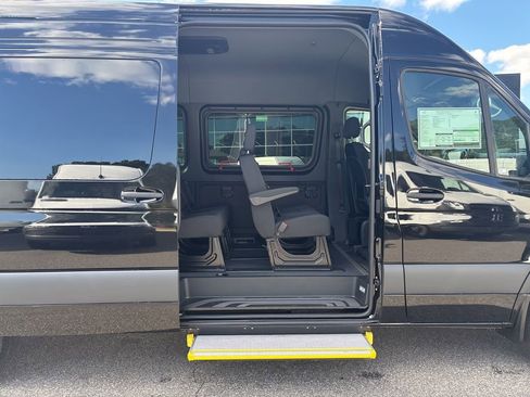New 2026 Mercedes-Benz Sprinter 2500 image 18