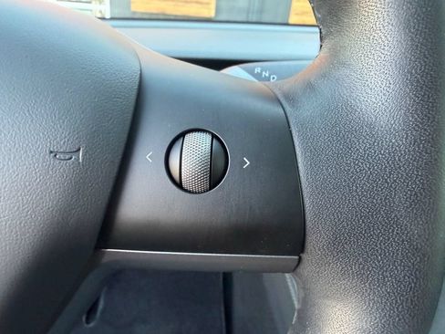 Used 2021 Tesla Model 3 Long Range AWD/4WD image 34