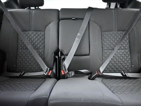 Used 2022 Chevrolet Blazer LT image 26