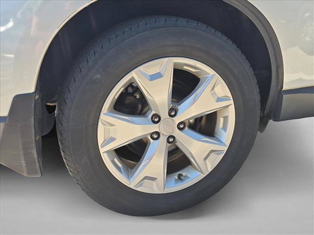 Used 2014 Subaru Forester 2.5i Premium w/ All-Weather Package AWD/4WD image 11