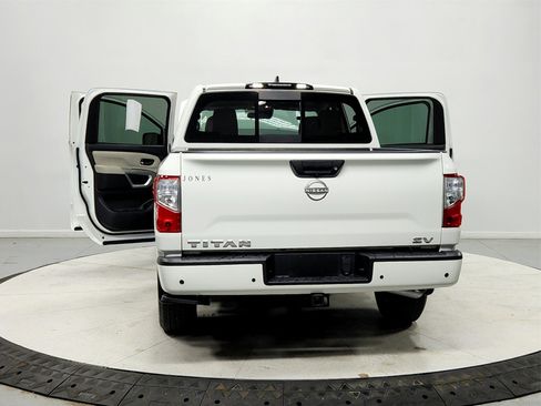 Used 2023 Nissan Titan SV w/ Accessory Utility Package image 14