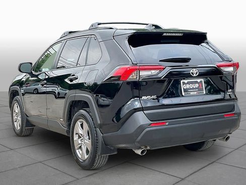 Used 2025 Toyota RAV4 LE AWD/4WD image 11