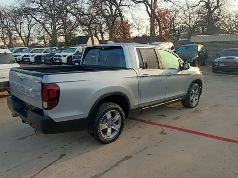 Used 2025 Honda Ridgeline RTL image 10