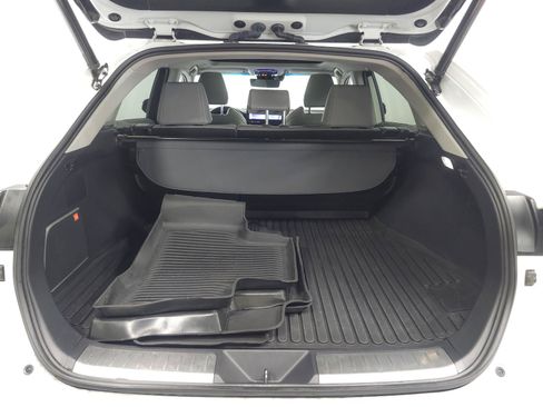 Certified 2023 Toyota Venza Limited AWD/4WD image 11