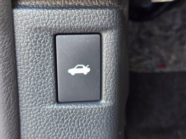 Certified 2023 Honda Accord EX image 21