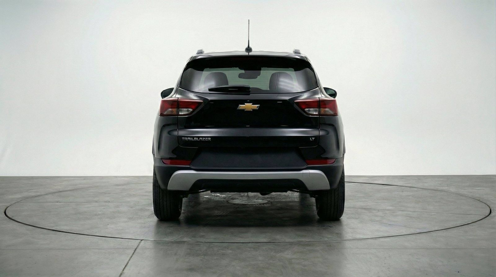 Used 2025 Chevrolet TrailBlazer LT FWD image 7