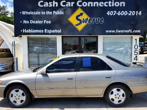 Used 1997 Toyota Camry LE image 9