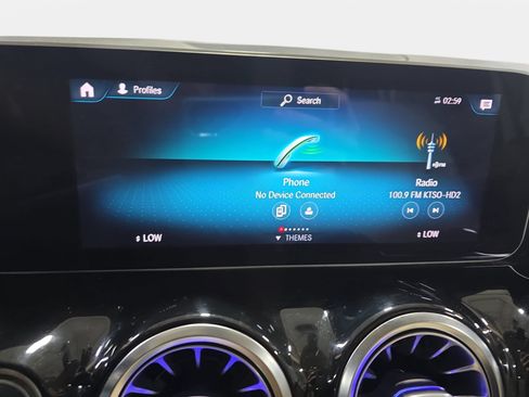 Used 2021 Mercedes-Benz GLA 250 w/ Premium Package image 21