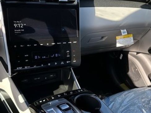 New 2024 Hyundai Tucson Limited image 13