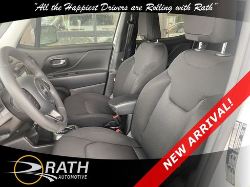 Used 2022 Jeep Renegade Sport w/ Sport Appearance Group FWD image 11